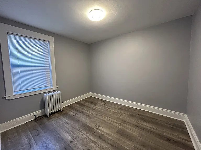 831 Main St — Photo 38
