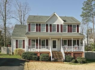 8024 Flag Tail Dr, Midlothian, VA 23112