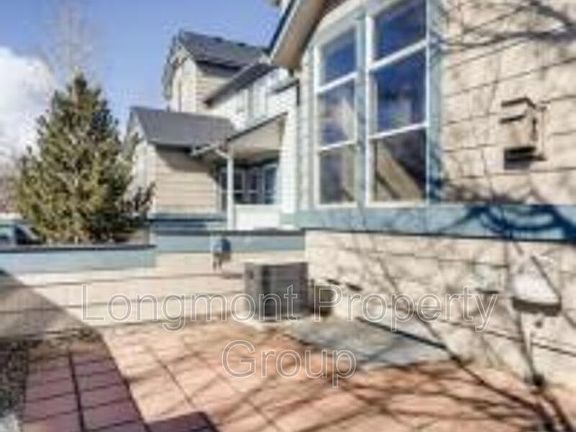 4th image of 3640 Oakwood Dr