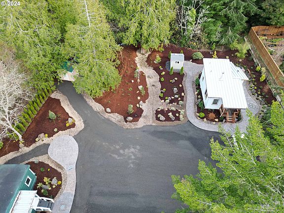 4th image of 85313 Glenada Rd