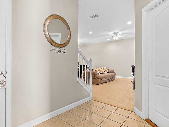 5th image of 269 Catriona Dr