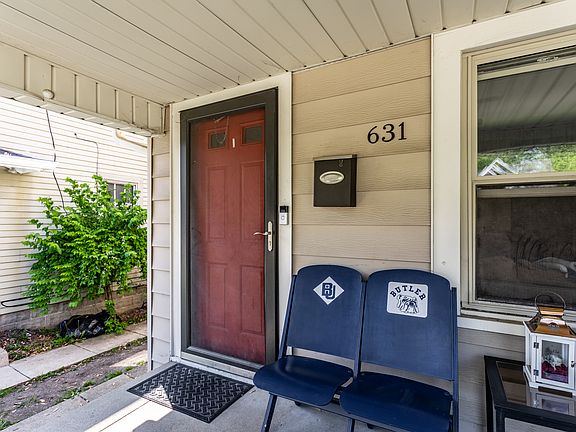 3rd image of 631 E 56th St #1