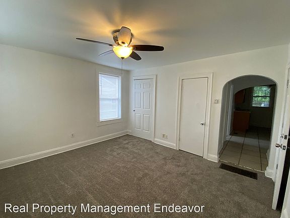 5th image of 4976 Rosalie St #1E