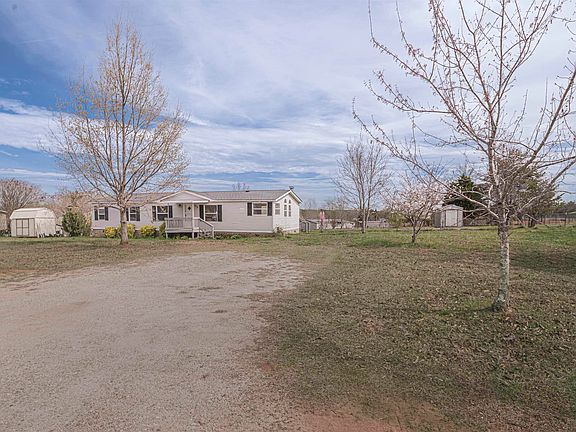 2nd image of 1715 Keeler Mill Rd