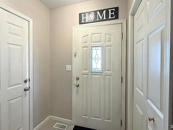 5th image of 2015 Autumn Ridge Ln