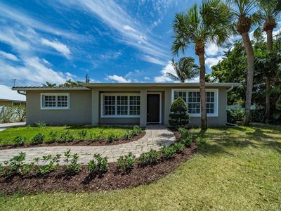 2064 N Suzanne Circle, North Palm Beach, FL, 33408