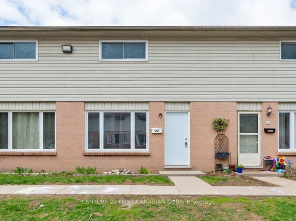 45 Gatewood Pl #27, London, ON N5Y 5A4