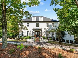 1474 Mount Ayr Cir, Bowling Green, KY 42103