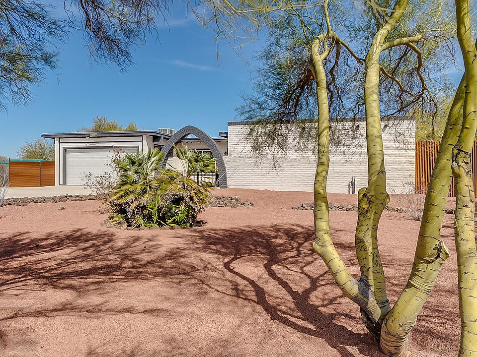 1st image of 8040 N El Tovar Pl