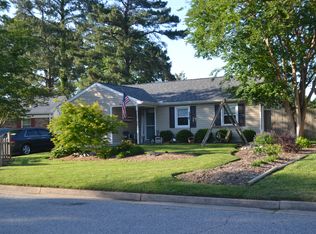 2940 Dante Pl, Virginia Beach, VA 23453