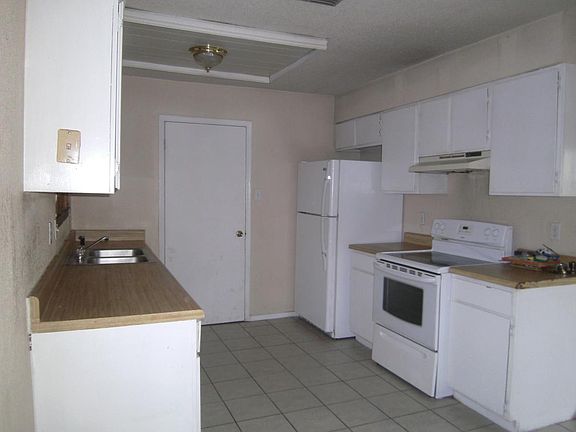 5th image of 2221 Gull Ave