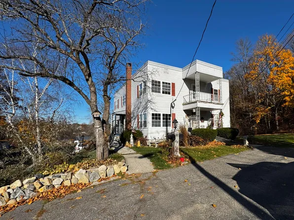84 Avon Street, Lewiston, ME 04240