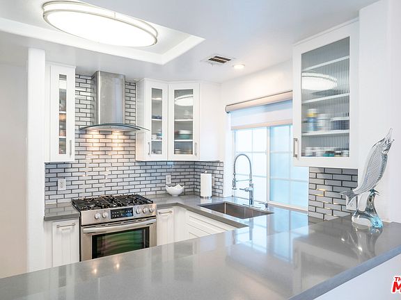 4th image of 6064 Hazelhurst Pl Unit 6