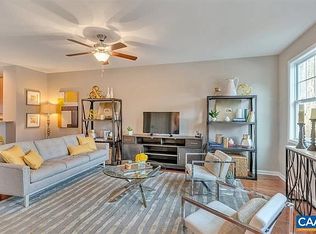 126 Longwood Dr APT B, Charlottesville, VA 22903