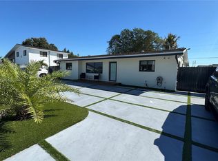 18525 NW 38th Ave, Miami Gardens, FL 33055