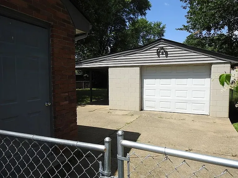 5337 Logwood Ave — Photo 14