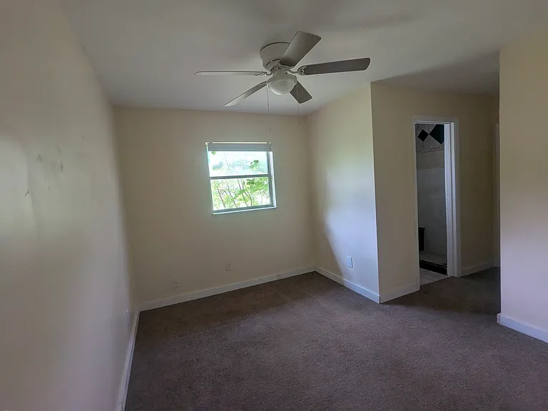 15216 Hays Rd — Photo 11