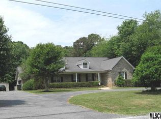 3619 Falling Creek Rd, Hickory, NC 28601