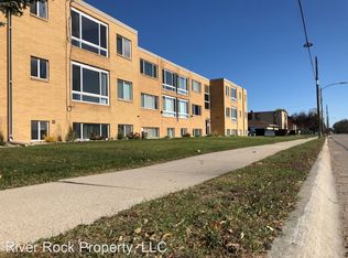 816 24th Ave S APT 8, Moorhead, MN 56560