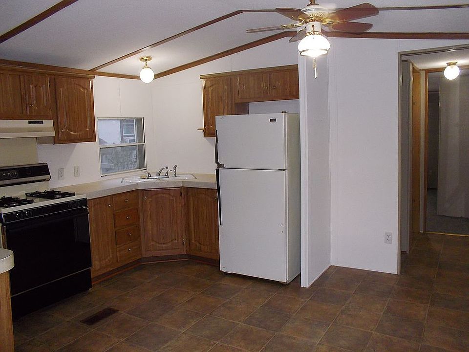 2nd image of 781 W Walcott Rd Lot 128