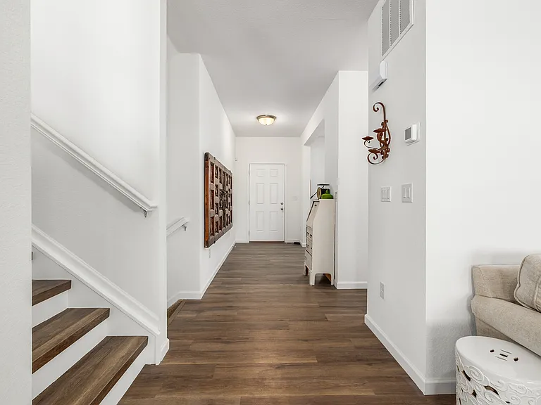 943 W Hopkins Dr — Photo 6