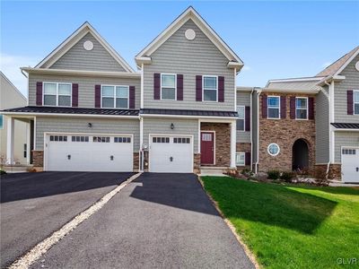 3977 Mink Rd, Emmaus, PA, 18049