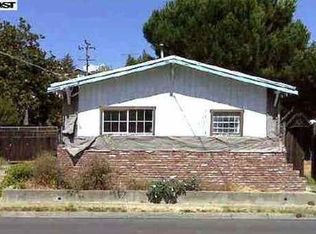 18466 Lake Chabot Rd, Castro Valley, CA 94546