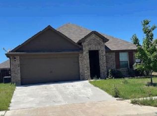 1100 Canterbury Ln, Ennis, TX 75119