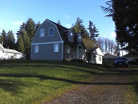 1st image of 1414 31st Ave SW