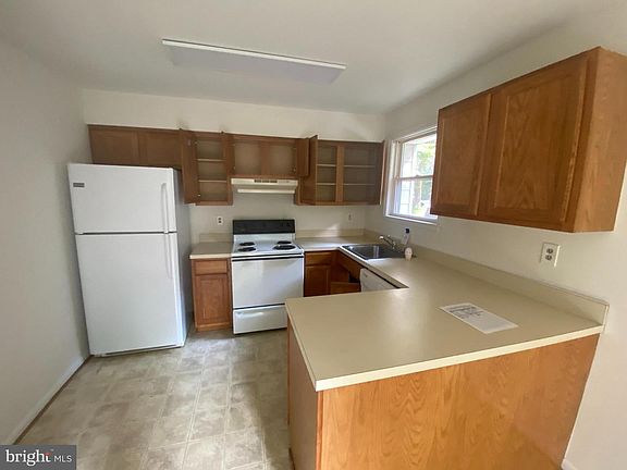 5th image of 7728 Pine Haven Dr