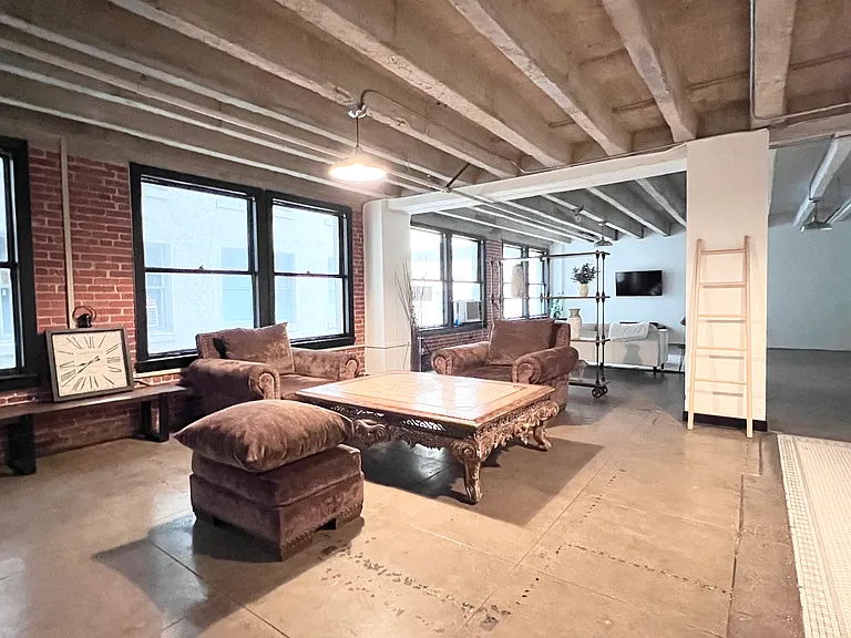 Spring Tower Lofts — Photo 10