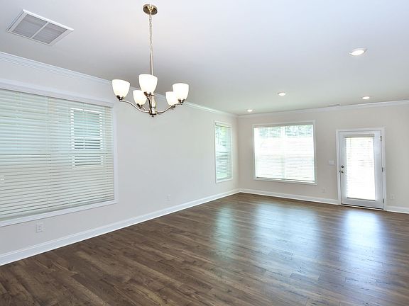 4th image of 4194 Steel Way