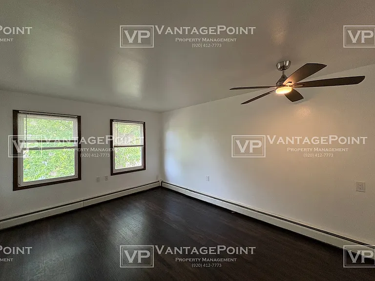 114 Victor St #16 — Photo 2