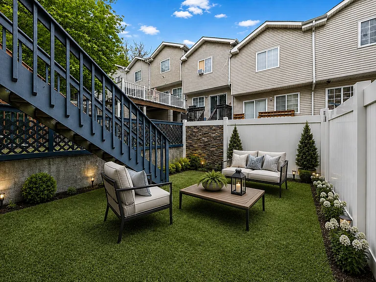 17 Tessa Ct #2 — Photo 18