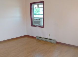 807 Norris Hwy #B, Central, SC 29630