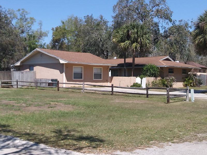 1st image of 105 Northwood Dr