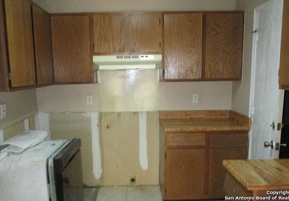 5th image of 3570 Stoney Meadow St