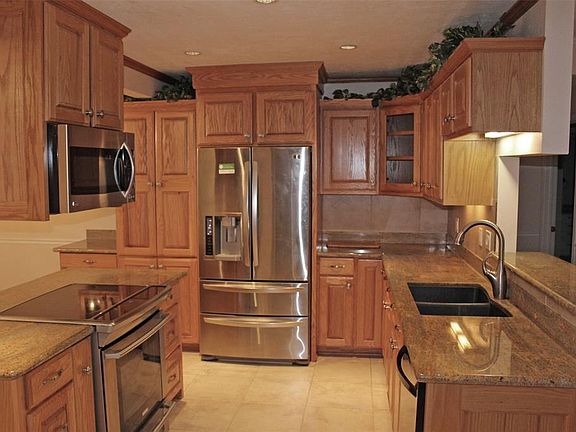 2nd image of 9551 Spiralwood Ln