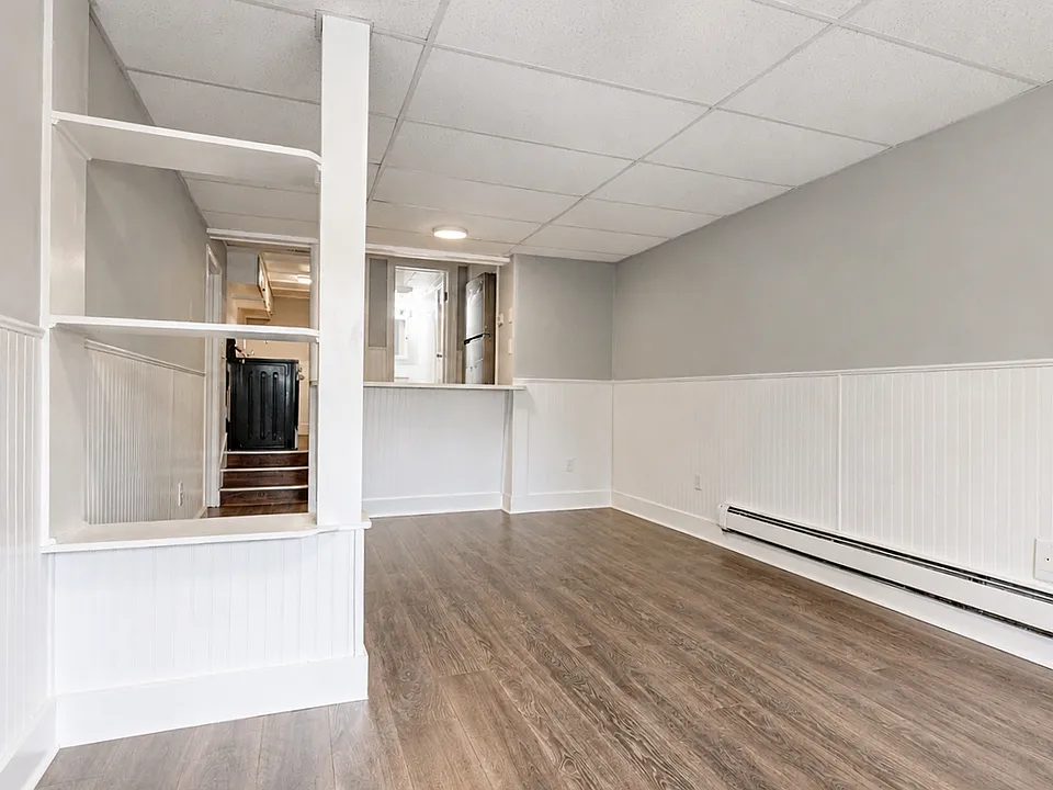 40 Court St #1