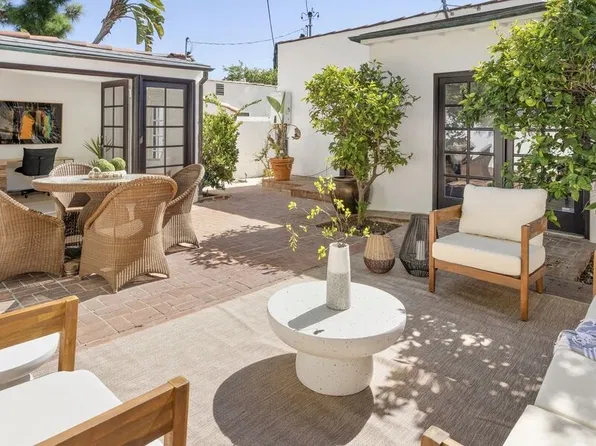 8987 Norma Pl, West Hollywood, CA 90069