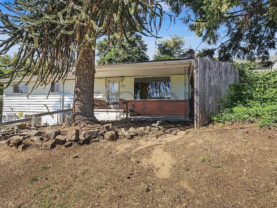 5333 SE 97th Ave #UPPER