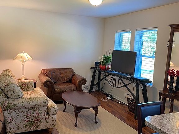2nd image of 8822 S Rockwell Ave