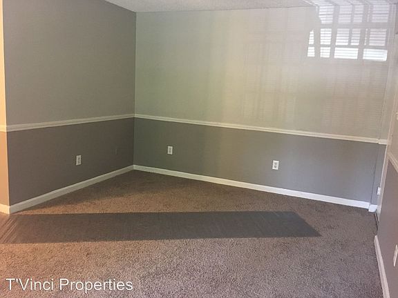 4th image of 4606 Lawndale Dr Unit E