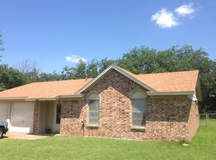 1402 Laurel Ln, Cleburne, TX 76033