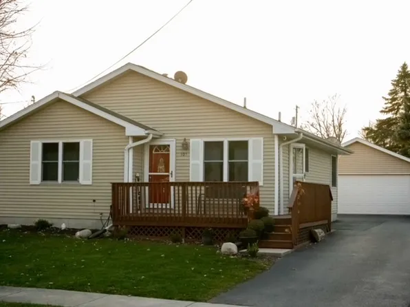 105 S Fremont St, Rochelle, IL 61068