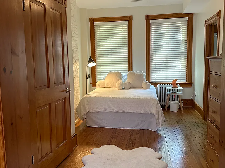 2712 P St NW — Photo 13