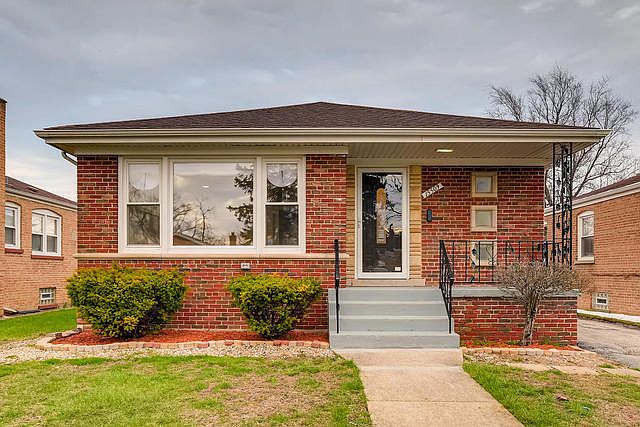 2nd image of 15509 Drexel Ave