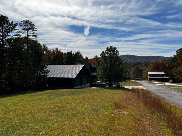 12 Harbin Ct, Morganton, GA 30560