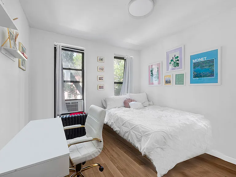214 E 82nd St #27 — Photo 4