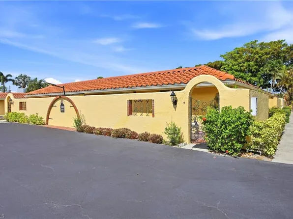 180 Harrison RD #3, NAPLES, FL 34112